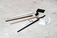 Buchardt Audio Stativ - Tripod Eiche Dunkel, schwarze Topplatte Aussteller