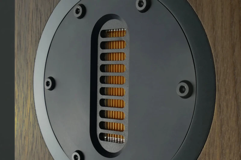 Econik FOUR Nussbaum